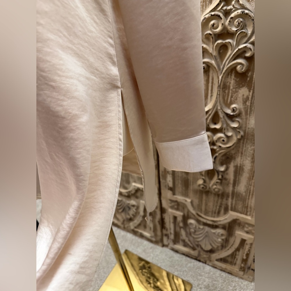 ASTARS Inez Button Down Tunic NWT - image 3